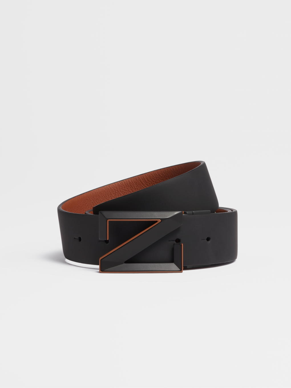 Black/Vicuna